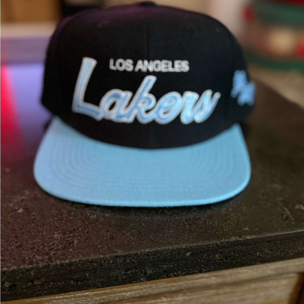 Mitchell & Ness Los Angeles Lakers Hat - Black and Light Blue